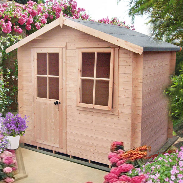 aves1010l19 1aa avesbury summerhouse insitu1 min 1 1